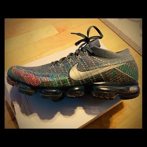 Nike VaporMax sz 13 ! Great shape!! Super Comfy!